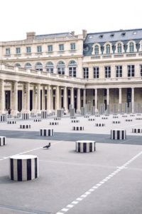 Palais Royal - colonnes de Buren